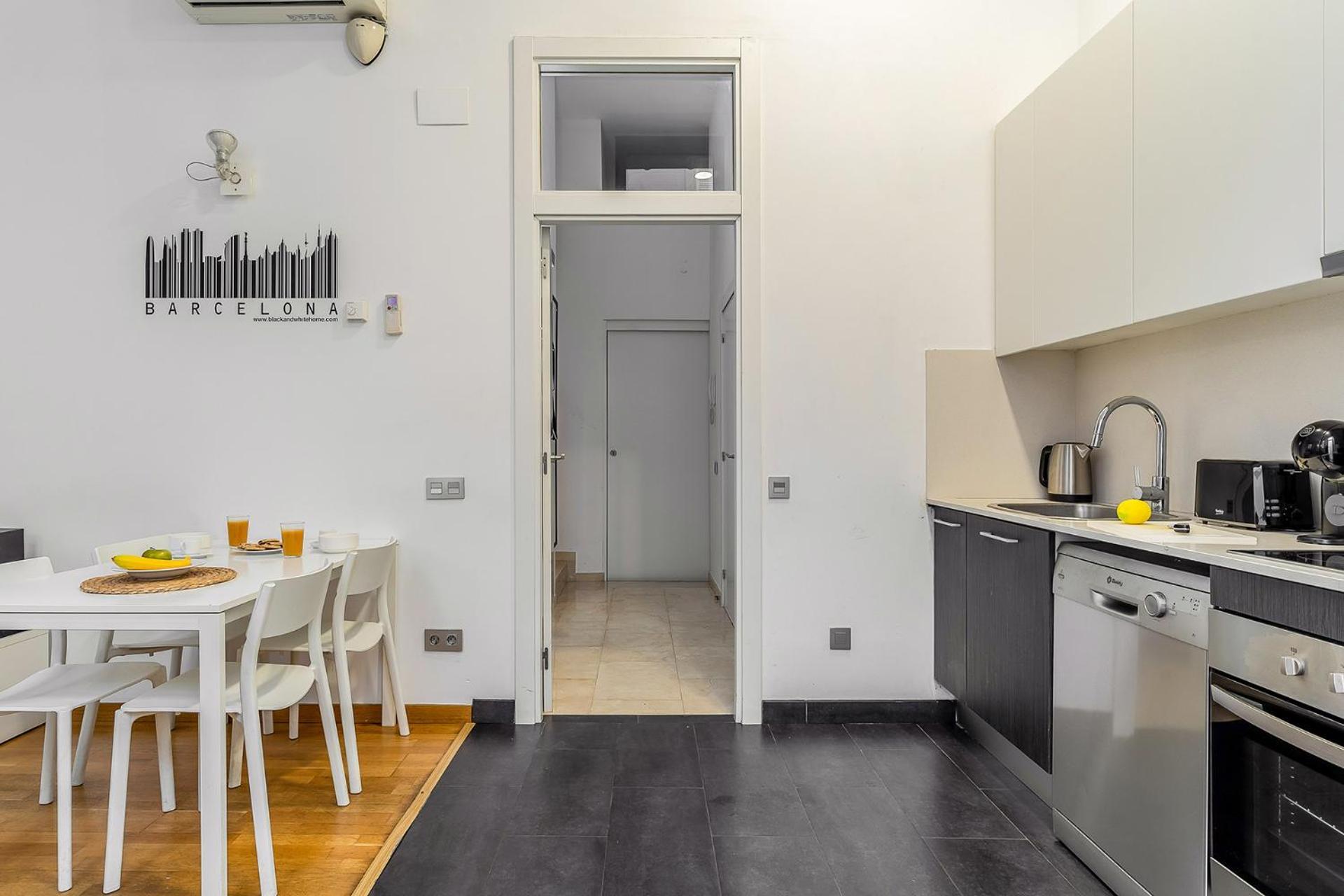 Blackandwhitehome Gracia Барселона Екстериор снимка
