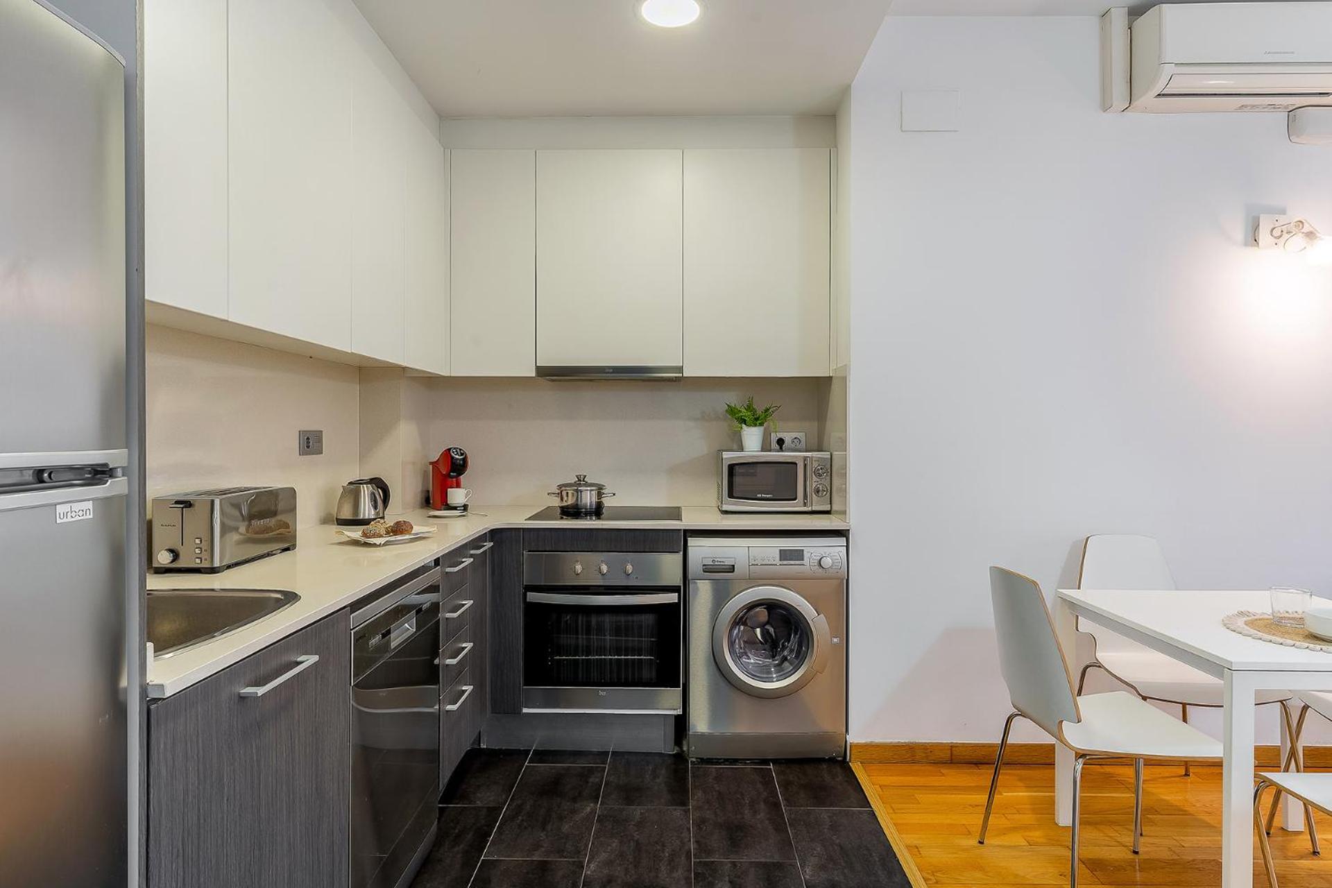 Blackandwhitehome Gracia Барселона Екстериор снимка